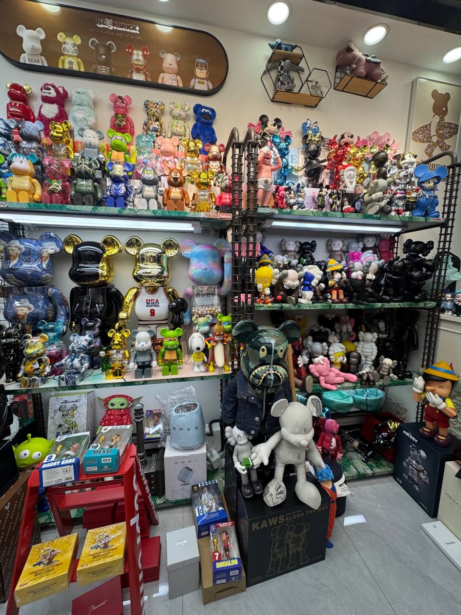 Prateleiras de colecionáveis
